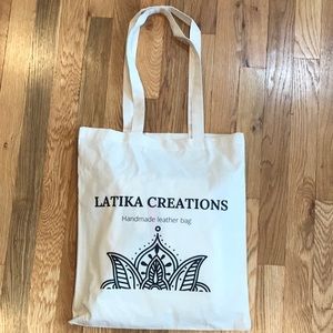 Women’s Leather Crossbody Bag